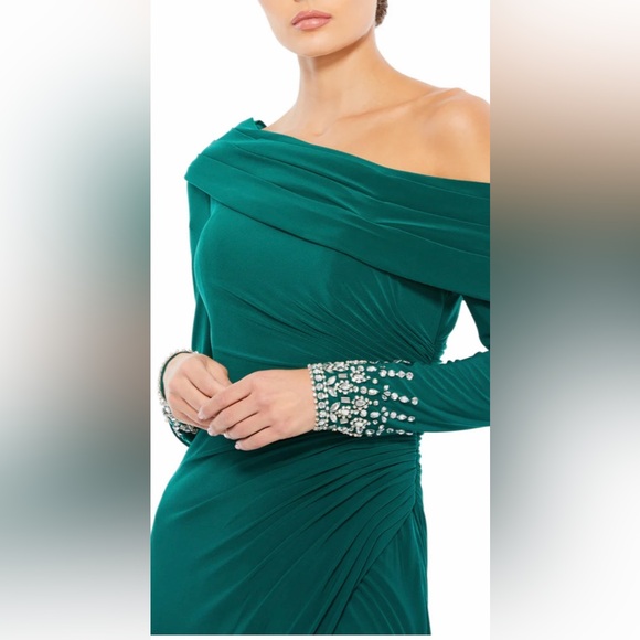 🌺Mac Duggal Gown - Picture 3 of 14